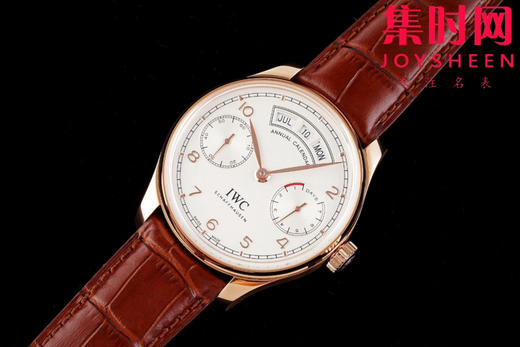 AZ万国葡萄牙系列年历腕表 葡七万年历 男士腕表 集时分针、日期、星期、月份和动显于一身。 商品图1