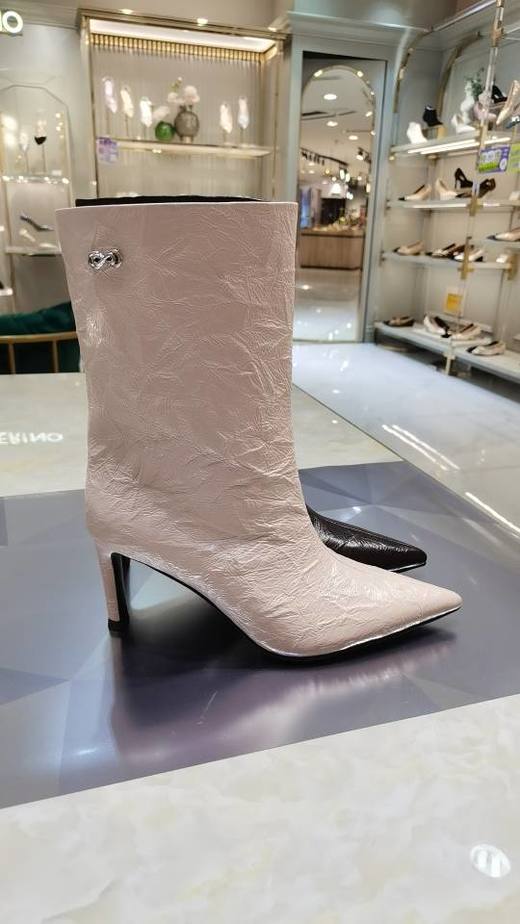 【云粉节】【9折】BF楼诺贝达25年时尚冬靴RA255501吊牌价2580 商品图1