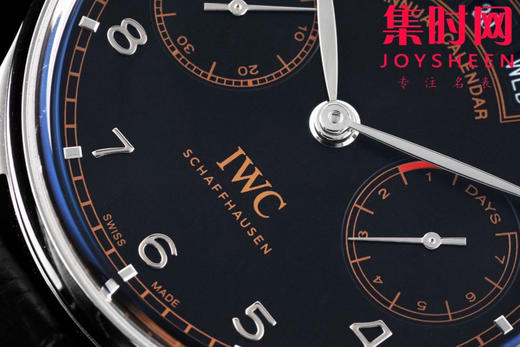 AZ万国葡萄牙系列年历腕表 葡七万年历 男士腕表 集时分针、日期、星期、月份和动显于一身。 商品图4