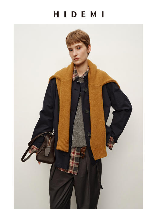 HIDEMI 深藏青极简手工毛边双层拼接立领口袋款短款外套 商品图5