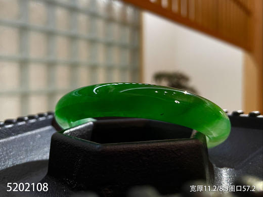 冰辣绿手镯【5202108】圈口57.2~具体价格微信咨询 商品图0