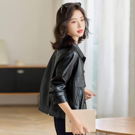 YYG82995潮流风皮衣外套女2025秋季新款翻领气质显瘦短款小个子夹克上衣 商品图3