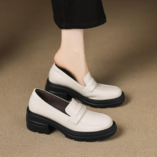 【预售5天】英伦风厚底小皮鞋女真皮粗跟乐福鞋新款秋季高跟懒单鞋AJ&JL-802 商品图0