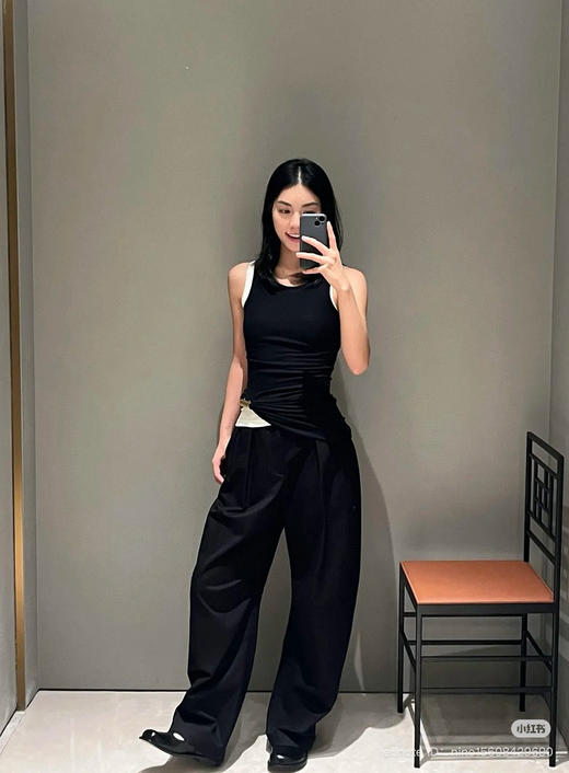 825-3 排他性独家圆正 设计感 lew帅酷黑色丝棉 高腰弯刀长裤 我穿38码 商品图3