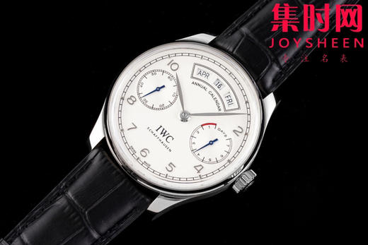 AZ万国葡萄牙系列年历腕表 葡七万年历 男士腕表 集时分针、日期、星期、月份和动显于一身。 商品图1