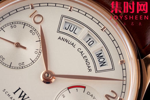 AZ万国葡萄牙系列年历腕表 葡七万年历 男士腕表 集时分针、日期、星期、月份和动显于一身。 商品图3