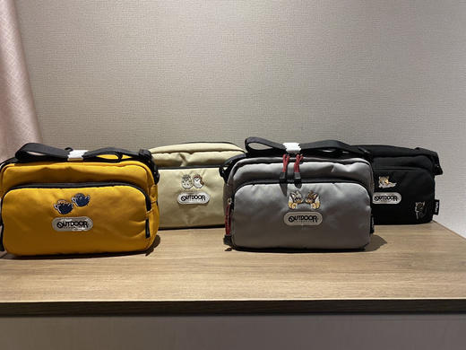 ショルダーバッグトートアニメ 週刊少年

OUTDOOR PRODUCTS  排球少年单肩包。

保真，保正品！

男女都可以背。谁背谁好看。细节超级好！ 商品图3