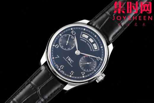 AZ万国葡萄牙系列年历腕表 葡七万年历 男士腕表 集时分针、日期、星期、月份和动显于一身。 商品图1