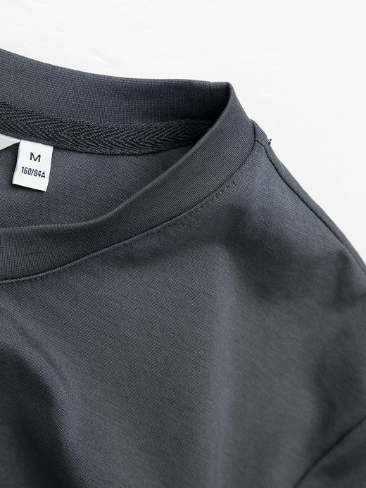 酒红色中袖上衣，解锁复古优雅气质穿搭 商品图2