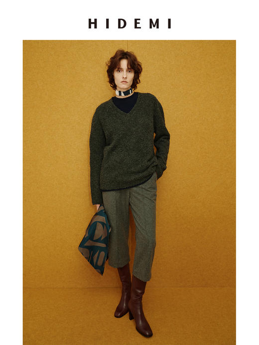 HIDEMI 进口强缩肌理澳洲美利奴羊毛v领大阔型厚款oversize套头慵懒毛衣 商品图4