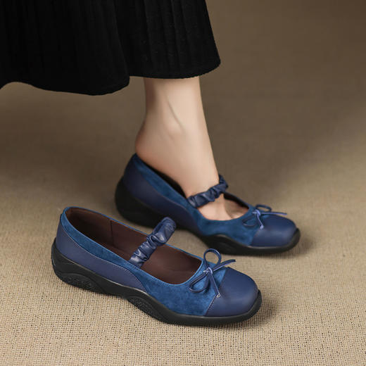 【预售5天】法式复古羊反绒浅口单鞋新款厚底休闲运动玛丽珍鞋AJ&AJ10010 商品图0