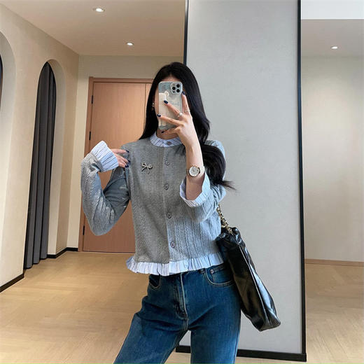 直发【9512】miu系 设计感假两件法式开衫荷叶边上衣（送蝴蝶别针） 商品图1