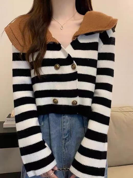 【孤品捡漏】G42黑白条拼咖色翻领短款针织毛衣-喜出 商品图0