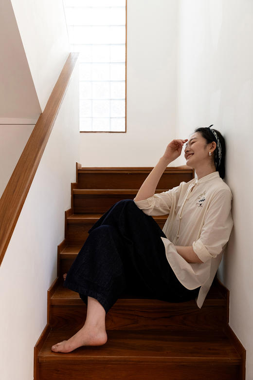 牧衣游原创 汉麻棉手工刺绣衬衫通勤百搭宽松白色文艺衬衣 隐衫 商品图5