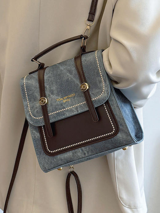 【限量新款来袭！】高级感女士绣线双肩包 新款学院风韩版洋气 高级感+多功能 这款绣线双肩包 学院风&通勤休闲全都拿捏 商品图3