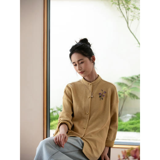 牧衣游原创 手工刺绣绒面棉外套女秋季柔软亲肤宽松百搭开衫 梦丘 商品图3