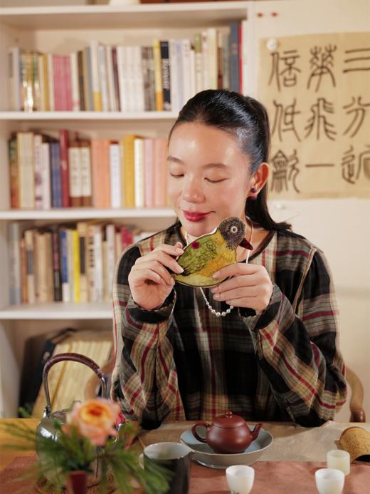 茶伴 鹦鹉型印绣 煮水壶隔热手套 山林曦照 商品图2