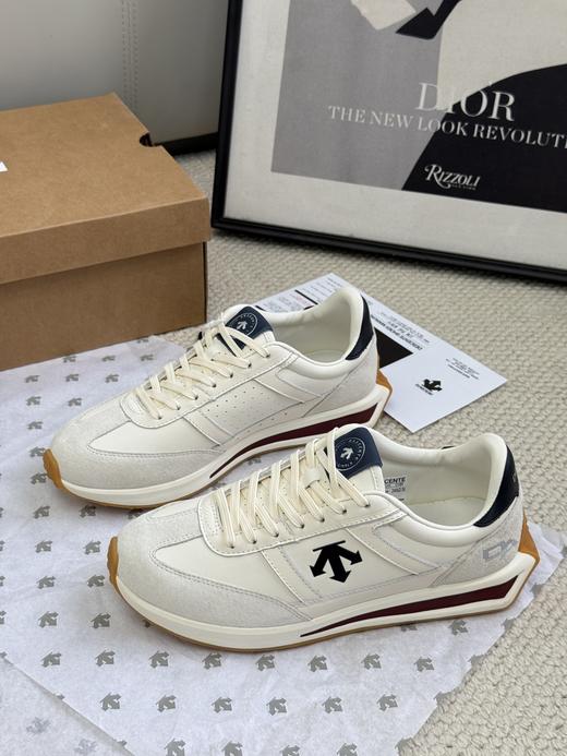 点此购买 迪桑特CHRON系列男女款德训休闲鞋 98 328393 商品图14