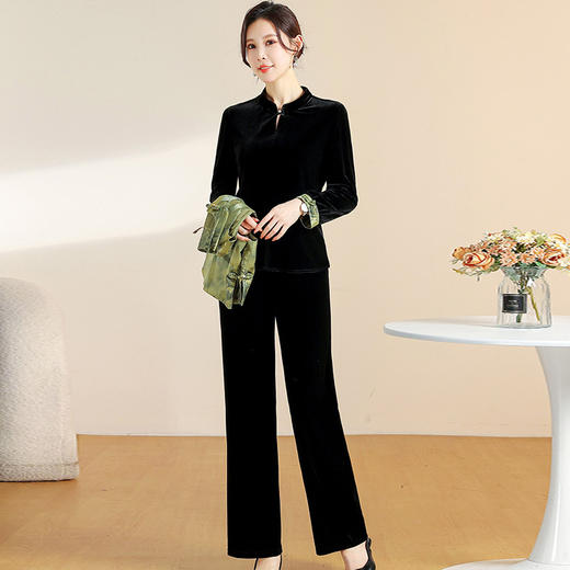 QYM CS25A60-Y时尚三件套妈妈装国风复古印花马甲+长袖小衫+直筒裤套装 商品图1