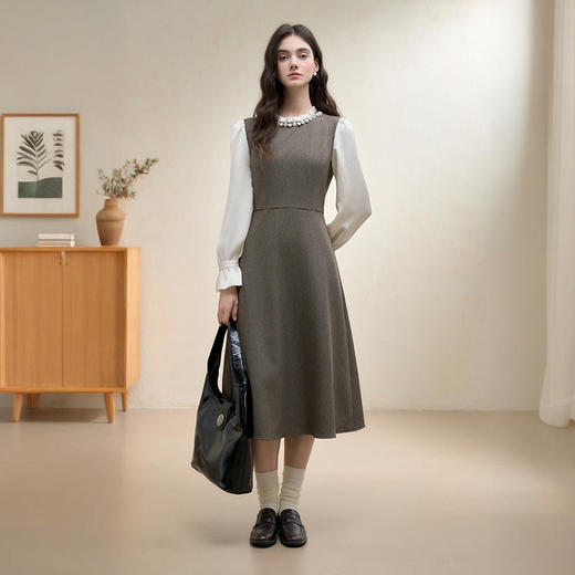 西遇法式名媛钉珠领口高级感通勤连衣裙女秋季假两件A字长裙V2951222 商品图1