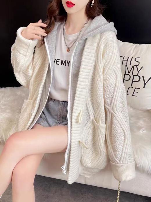 【孤品捡漏】有些脏G02针织米白假两件连帽针织衫-喜出 商品图0