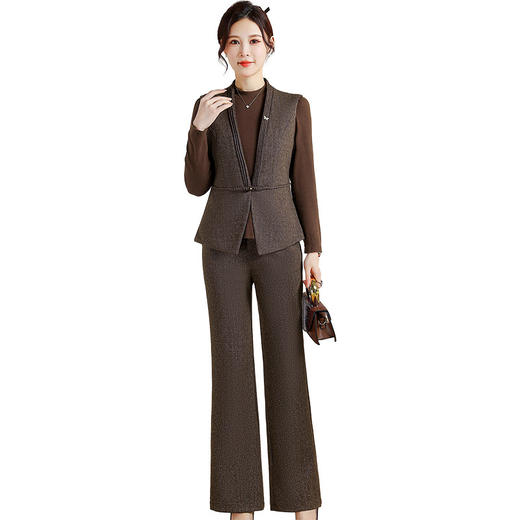 QYM LM8501-Y时尚三件套装马甲+长袖打底衫高腰直筒裤裤套装 商品图4