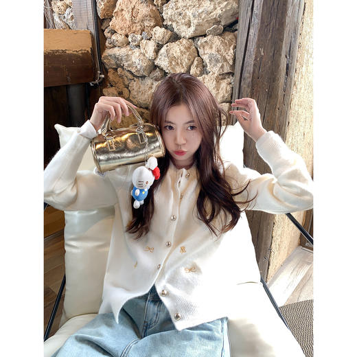 <曾小咸推荐>韩系软糯蝴蝶结绣花针织开衫 商品图3