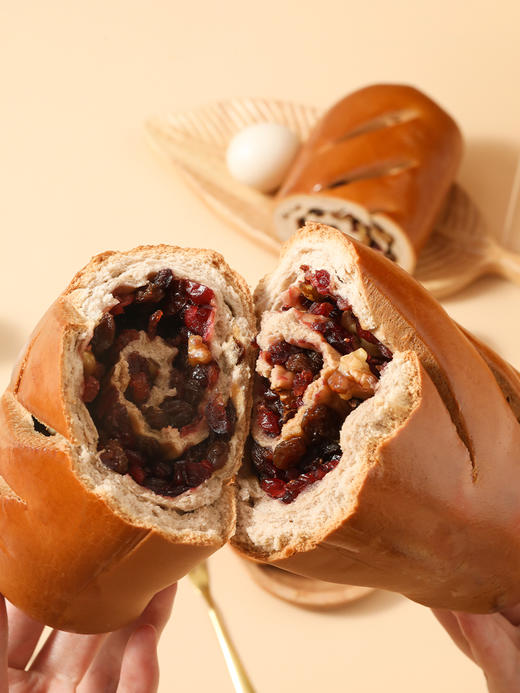 【雅觅】黑麦俄罗斯大列巴500g 商品图3