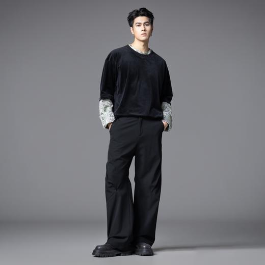 PINLI品立春季新款假两件拼接提花丝绒T恤潮牌肌理长袖男上衣B253111021 商品图4