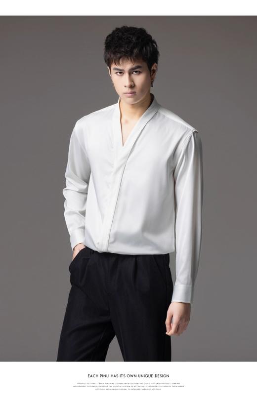 PINLI品立2025秋季新款V领纯色休闲长袖衬衫雅痞风垂感衬衣男上衣GD253113045 商品图5