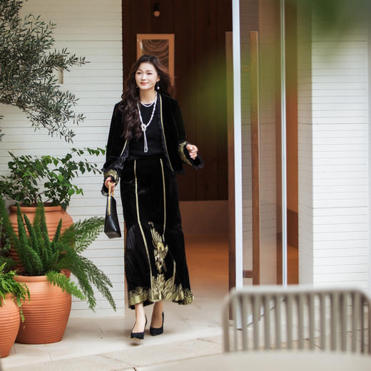 【林栖设计小店】（现货）凤衔灵芝外套真丝丝绒绣花新中式2025秋冬新款上衣女1954020 商品图1