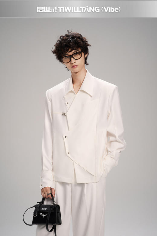 启世录TIWILLTANG“迭域峙桓”秩序与诗超维结构智奢静谧结构衬衫 商品图5