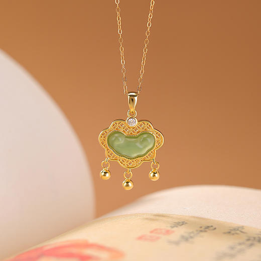 【如意清欢】S925纯银镀金碧玉如意锁铜钱镂空天然和田玉吊坠【CW-DZ06902】 商品图2