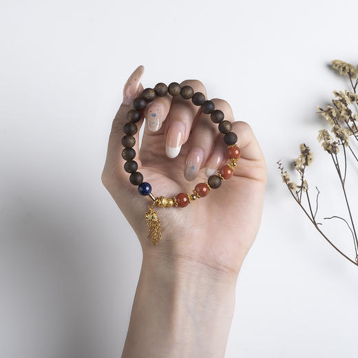 xy0568沉香+南红青金石醒狮手串 商品图8