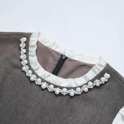 西遇法式名媛钉珠领口高级感通勤连衣裙女秋季假两件A字长裙V2951222 商品图5