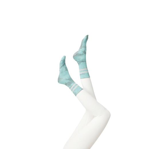 【49元任选3双】【腾飞系列】高弹性渐变春夏瑜伽袜中筒防滑袜普拉提袜子长筒棉加厚保暖运动袜（活动产品，收货7天内支持退换） 商品图4