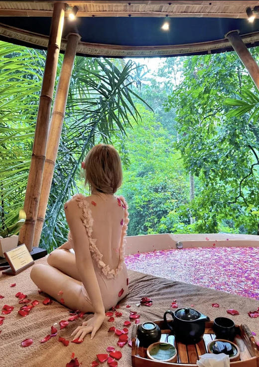 破价‼️【Olfaction N欧伦馥舍·香水级洗护礼盒】英国轻奢小众香氛套装！法国纯净海水+天然精油 商品图0