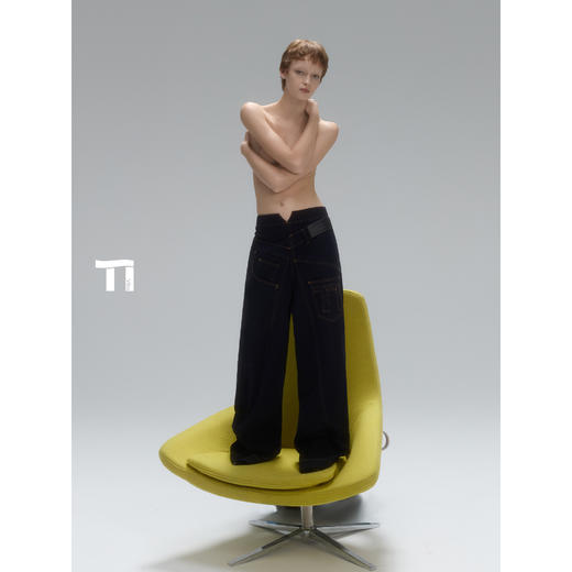 启世录TIWILLTANG“淼幽止径”型随意动工笔轮廓积构扭转结构长裤 商品图3