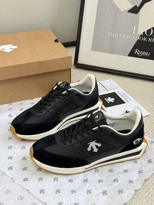 点此购买 迪桑特CHRON系列男女款德训休闲鞋 98 328393 商品图5