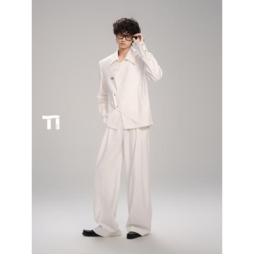 启世录TIWILLTANG“迭域峙桓”秩序与诗超维结构智奢静谧结构衬衫 商品图3