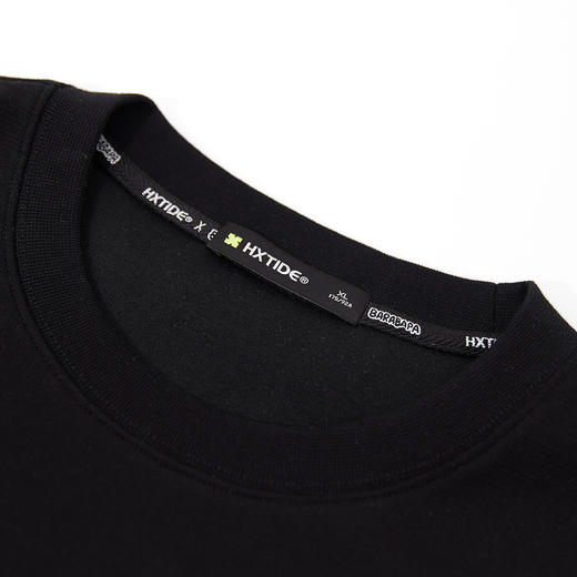 【新品上新】HX 春秋季圆领卫衣宽松C106530034101联名款 商品图12