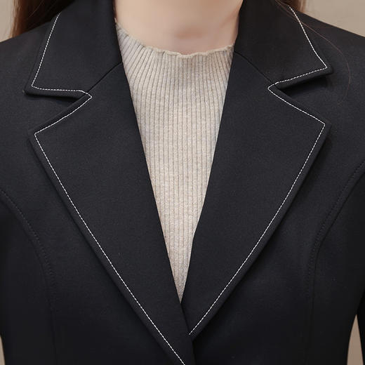 QYM HS23C15-Y时尚风衣外套中式中国结盘扣大衣拼结长款外套 商品图3