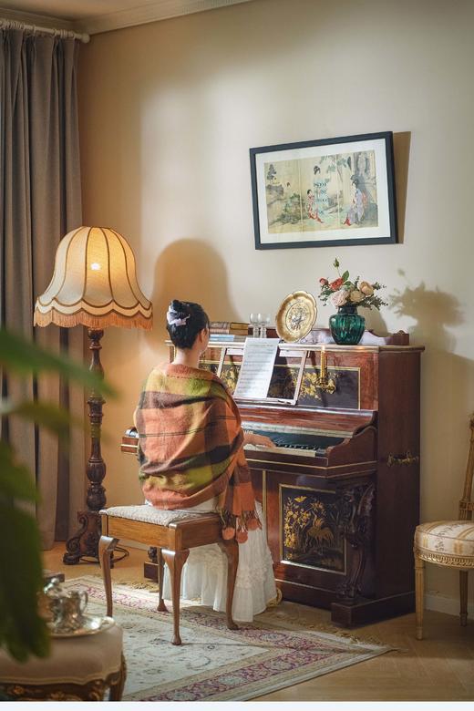 独角鹿西洋古董1890年代法国LABADIE PARIS签名出品东方风格铜鎏金烛台嵌象鹭花鸟纹莳绘漆画装饰瑞兽主题实木精雕立式钢琴 商品图1