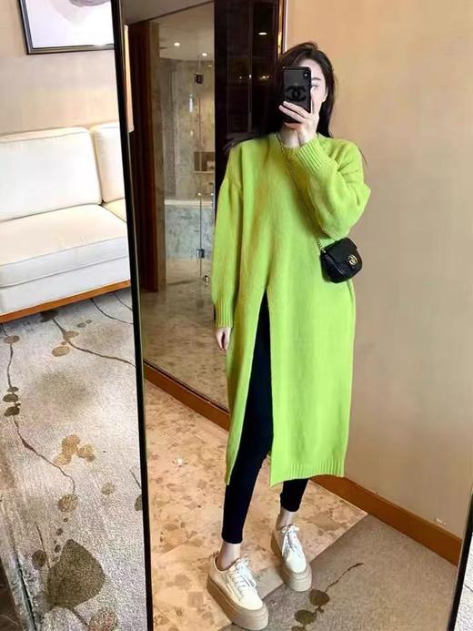 【孤品捡漏】G29绿色长款开叉针织毛衫-喜出 商品图0