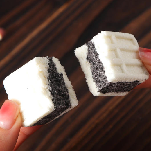 【健康食养！黑米芡实糕200g/袋】米香四溢，清香软糯，营养又美味！传统糕点代餐健康营养食品饱腹代早餐牛奶新搭档传统糕点心 商品图3