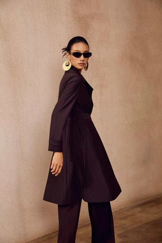 设计师系列修身风衣 商品图3