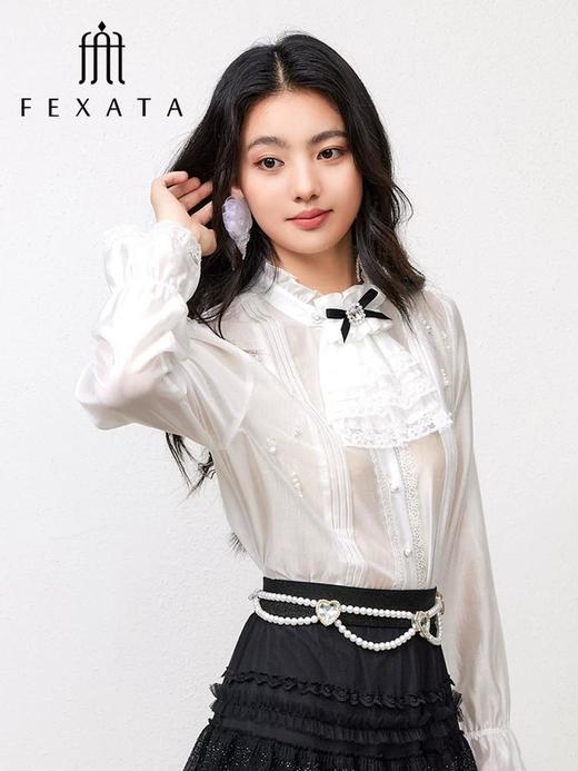 3楼FEXATA服饰(新百)  蕾丝钻饰蝴蝶结衬衫 商品图1