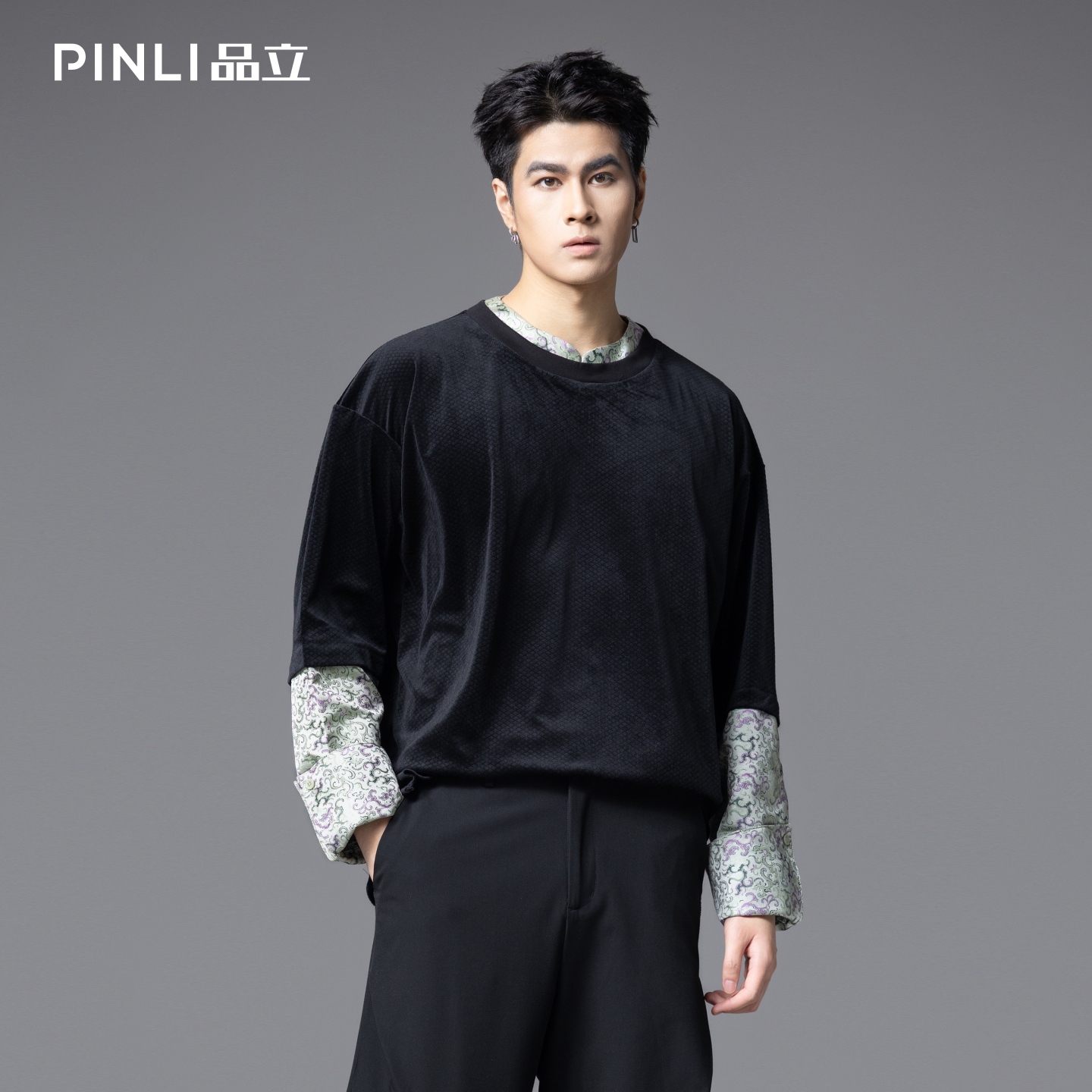 PINLI品立春季新款假两件拼接提花丝绒T恤潮牌肌理长袖男上衣B253111021