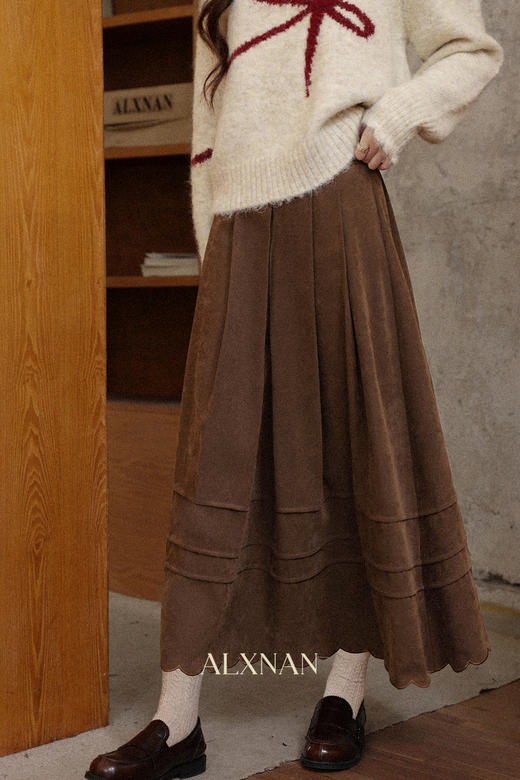 鹿向南「忍冬松林」小个子半身裙女秋季新款高腰长款咖色百褶裙 商品图5