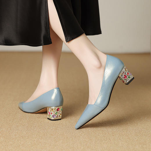 【预售5天】法式复古风粗跟单鞋真皮蓝色尖头水钻高跟鞋春夏时尚中跟单鞋MLS&A1021 商品图4